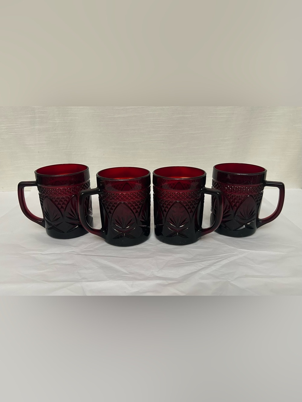 Vintage Cristal D'Arques French Ruby Red Pressed Glass Mug -‎ Set of 4